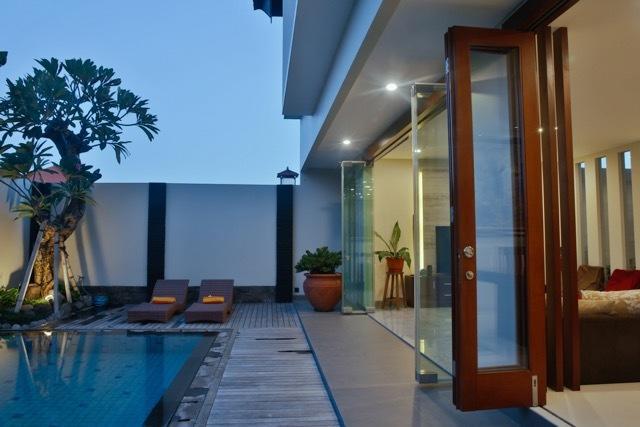 The Arnaya Villa Kuta  Exterior photo