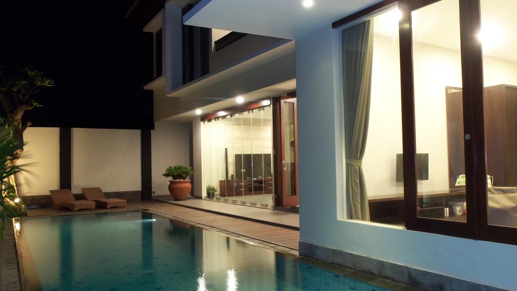 The Arnaya Villa Kuta  Room photo